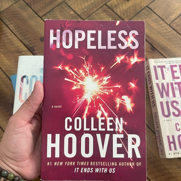 Book Set - Multicolor - Picture 6 of 8